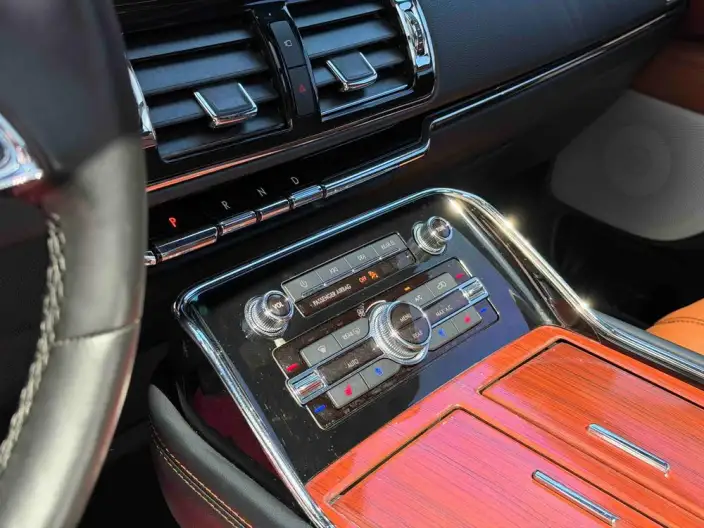 Lincoln Navigator 2020 Model 3.5T Zunyao Edition – фото 19
