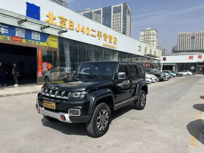 BAIC BJ40 2020 Model 2.0T Automatic 4WD City Hunter Edition Warrior Model – фото 1