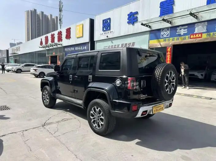 BAIC BJ40 2020 Model 2.0T Automatic 4WD City Hunter Edition Warrior Model – фото 4