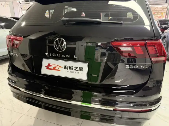 Volkswagen Tiguan L 2021 Model 330TSI Automatic 2WD R-Line Enjoy the version more – фото 8