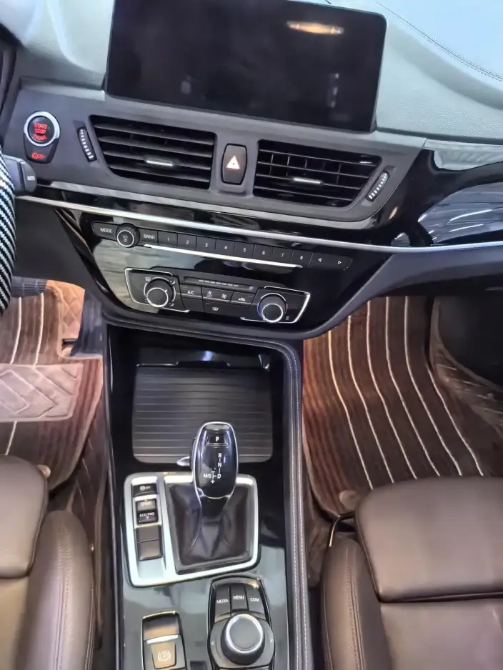 BMW 1 Series 2020 Model 125i Leading Model M Sports Set – фото 8