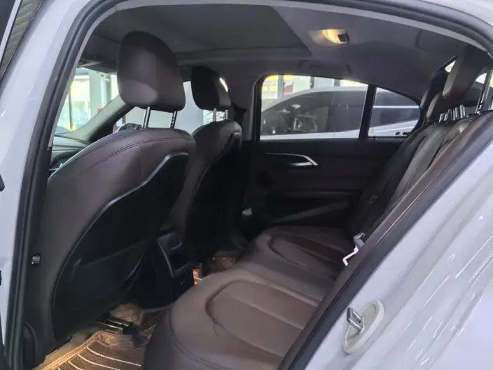 BMW 1 Series 2020 Model 125i Leading Model M Sports Set – фото 11