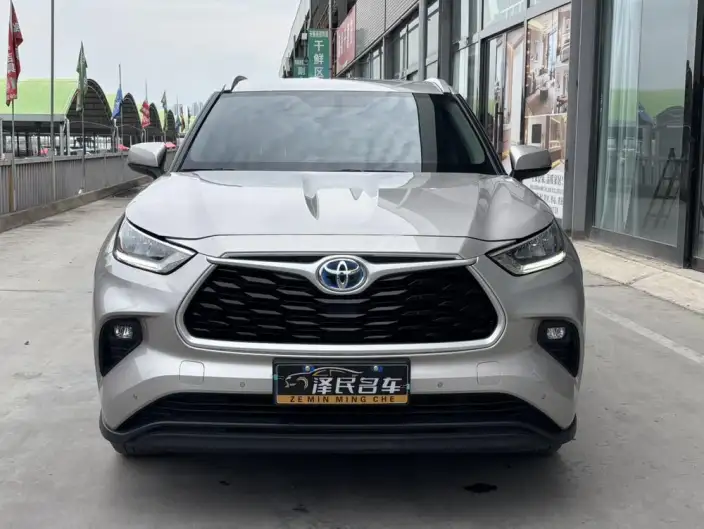 Toyota Highlander 2023 Model Hybrid 2.5L 4WD Elite Edition 7 seat – фото 2