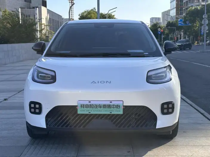 AION UT 2025 Model 330 Starlight Edition – фото 2