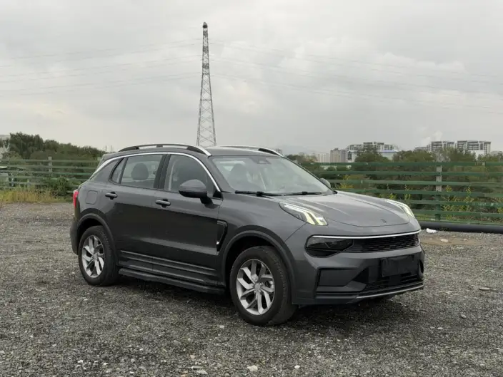 Lynk & Co 01 2023 Model 2.0TD 2WD Asian Games Edition – фото 3