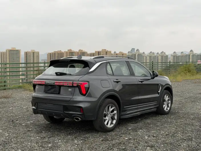Lynk & Co 01 2023 Model 2.0TD 2WD Asian Games Edition – фото 6