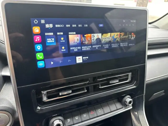 Haval M6 2021 Model PLUS 1.5T DCT Luxury Smart Connect Model – фото 9