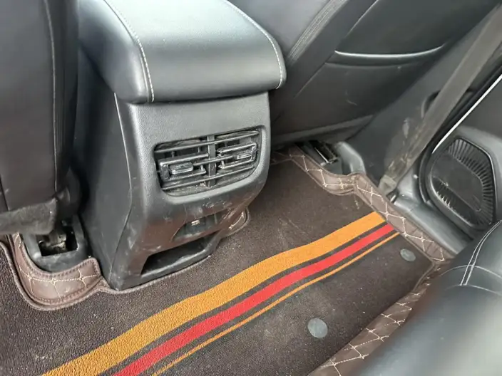 Haval M6 2021 Model PLUS 1.5T DCT Luxury Smart Connect Model – фото 12