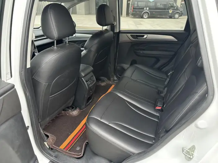 Haval M6 2021 Model PLUS 1.5T DCT Luxury Smart Connect Model – фото 16