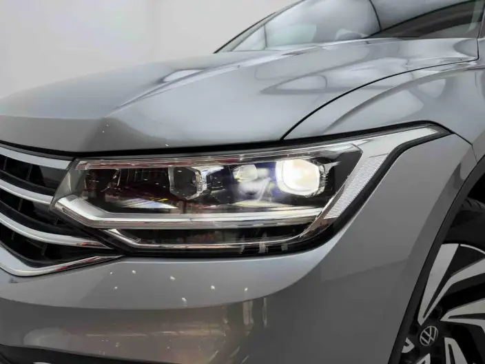 Volkswagen Tiguan L 2022 Model 330TSI Automatic 2WD Smart Edition – фото 10