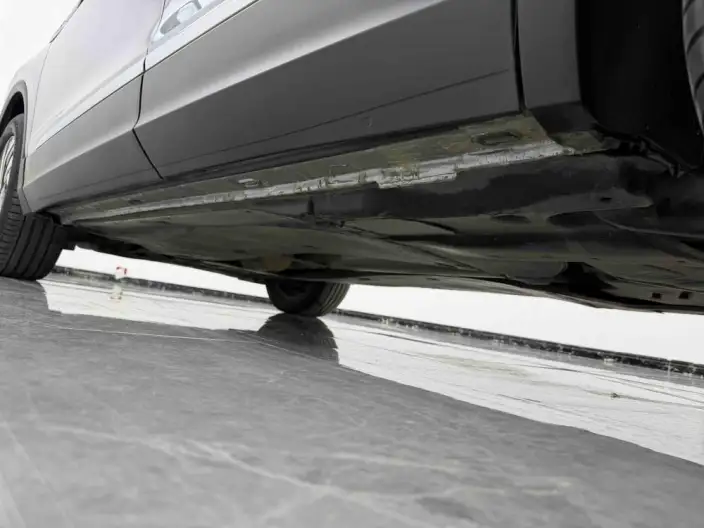 Volkswagen Tiguan L 2022 Model 330TSI Automatic 2WD Smart Edition – фото 12