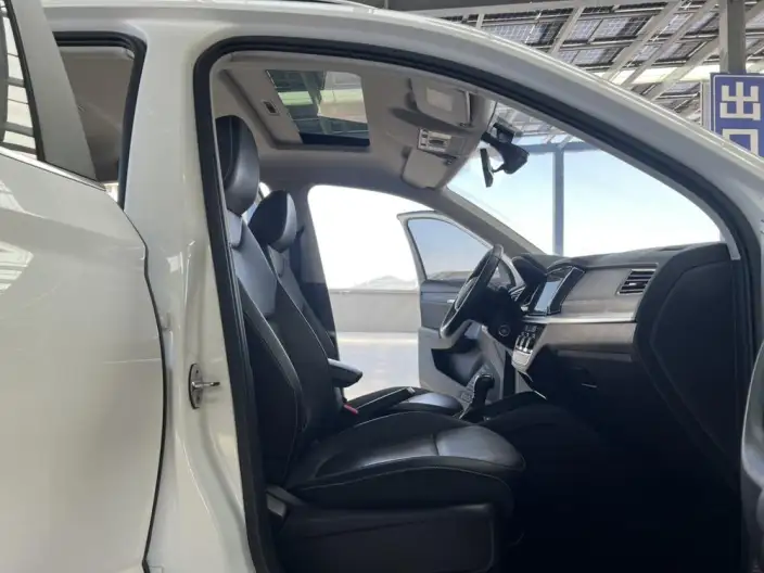 Skoda Kamiq 2022 Model 1.5L Automatic Comfort Edition – фото 16