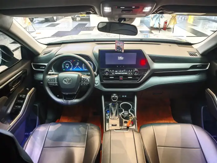 Toyota Highlander 2024 Model Hybrid 2.5L 4WD Elite Edition 7 seat – фото 7