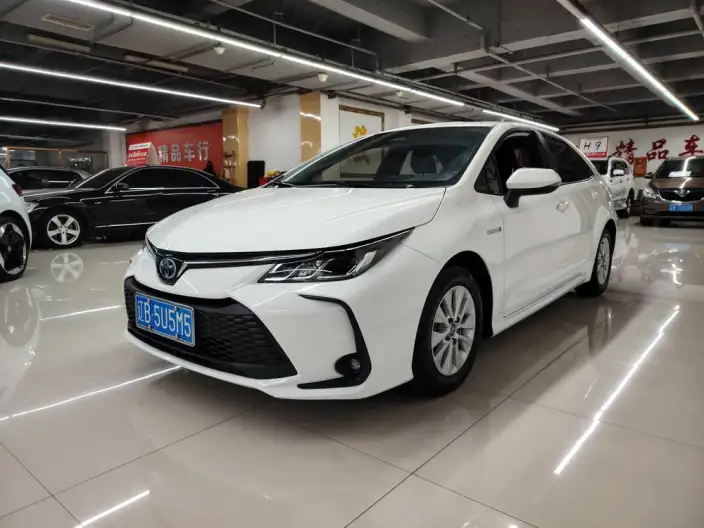 Toyota Corolla 2023 Model Intelligent Hybrid 1.8L E-CVT Elite Edition – фото 1