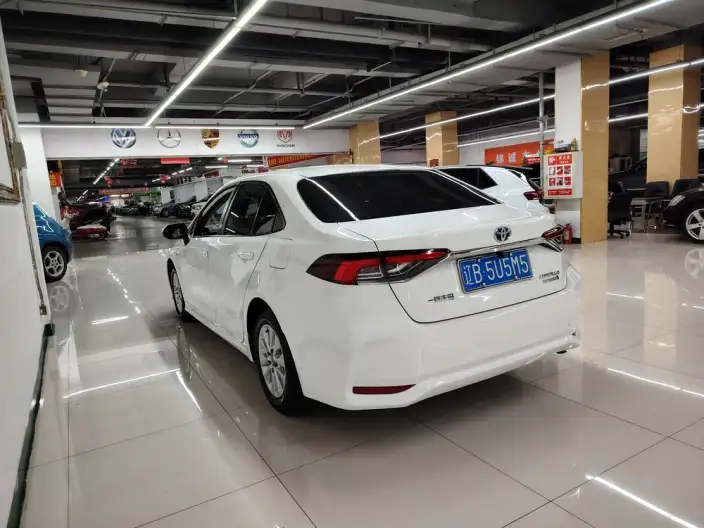 Toyota Corolla 2023 Model Intelligent Hybrid 1.8L E-CVT Elite Edition – фото 4