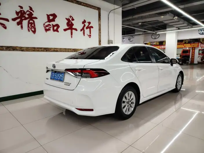 Toyota Corolla 2023 Model Intelligent Hybrid 1.8L E-CVT Elite Edition – фото 6