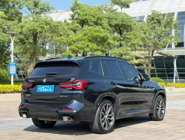 BMW X3 2023 Model xDrive30i Leading Model M Night Set – фото 6