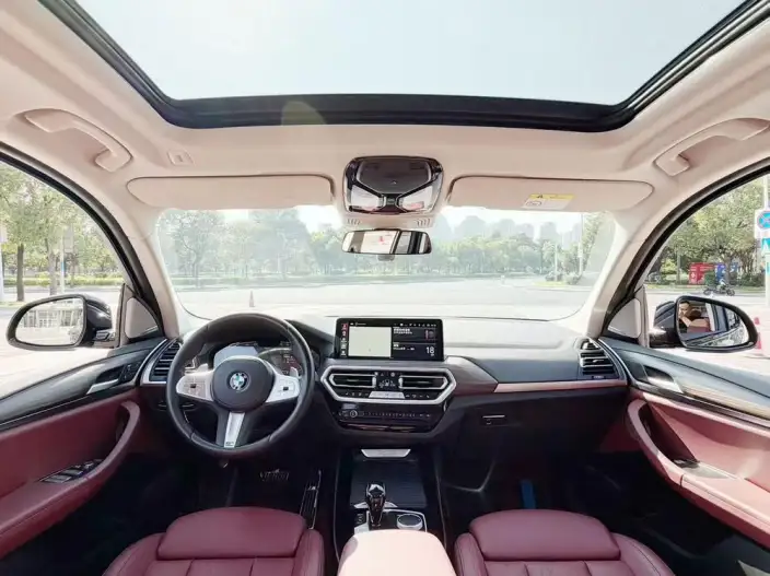 BMW X3 2023 Model xDrive30i Leading Model M Night Set – фото 9