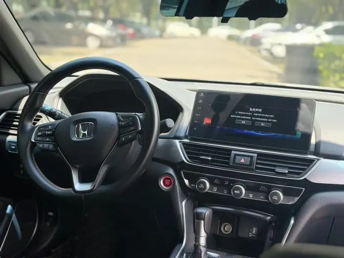 Honda INSPIRE 2022 Model 260TURBO Exquisite Edition – фото 12