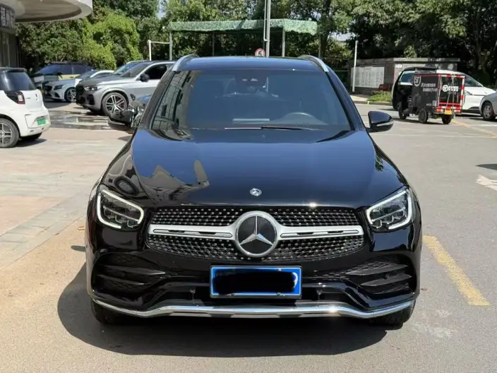 Mercedes-Benz GLC 2020 Model GLC 300 L 4MATIC Dynamic Model – фото 2