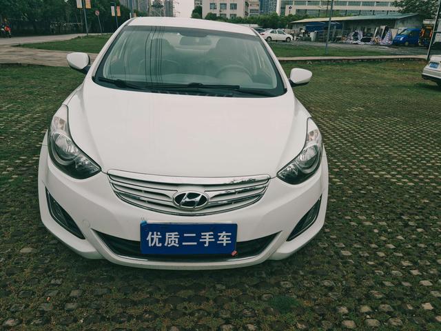 Hyundai Elantra 2012 модификация 1.6L автоматическое Fashion – фото 21