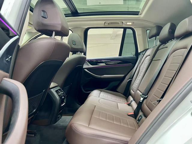 BMW X3 Модель 2018 года xDrive25i M Sports Set National V – фото 7