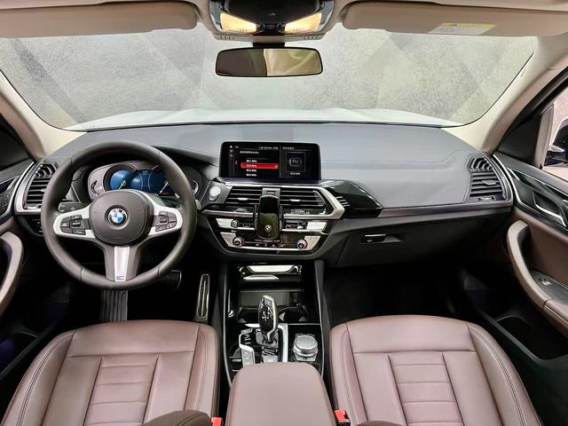 BMW X3 Модель 2018 года xDrive25i M Sports Set National V – фото 8