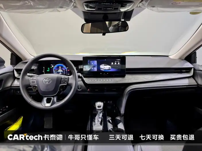 Toyota Camry 2026 Model Hybrid 2.0HGVP Deluxe Edition – фото 19