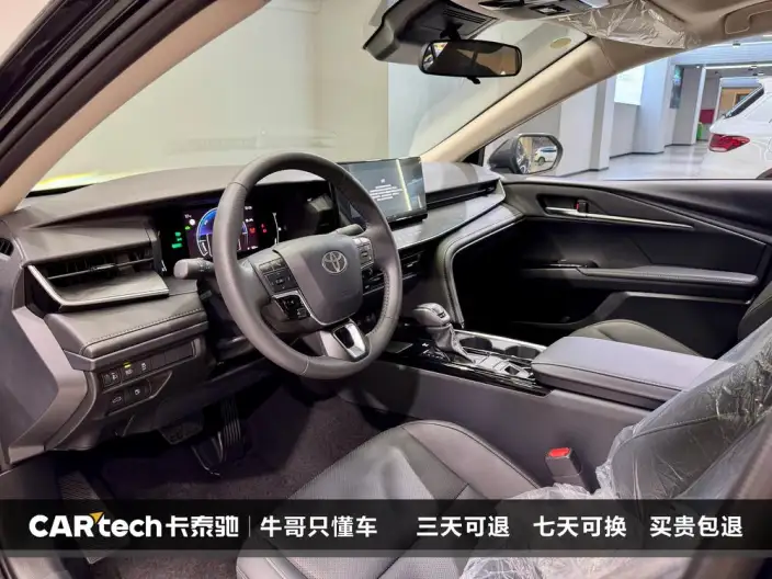 Toyota Camry 2026 Model Hybrid 2.0HGVP Deluxe Edition – фото 24