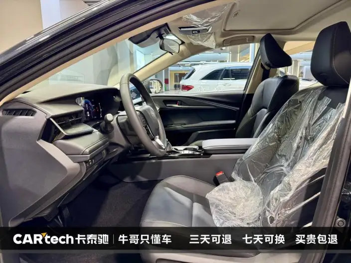 Toyota Camry 2026 Model Hybrid 2.0HGVP Deluxe Edition – фото 25