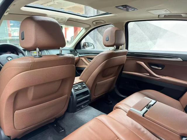 BMW 5 Series 2017 525Li Advantage – фото 9