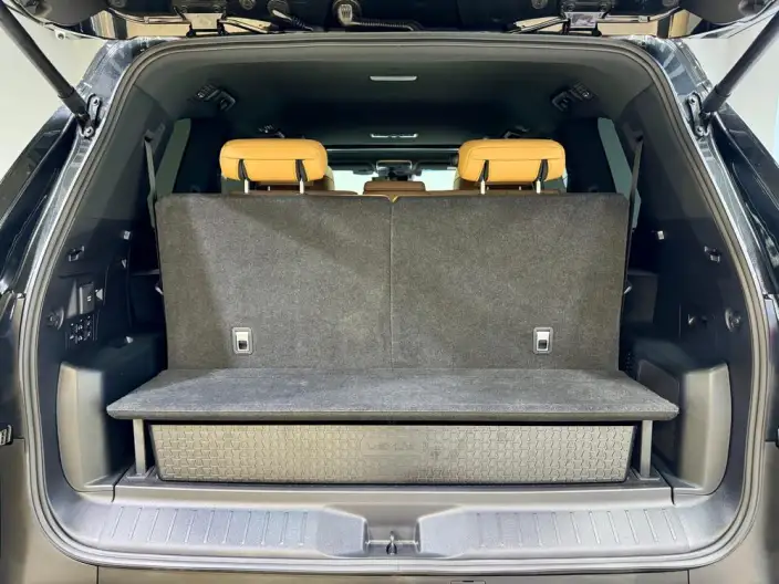 Lexus LX 2025 Model 700h Territory Edition – фото 28