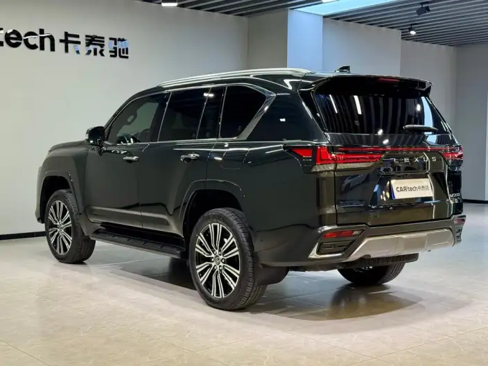 Lexus LX 2025 Model 700h Territory Edition – фото 34