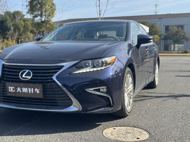 Lexus ES 2015 200 Elite – фото 7