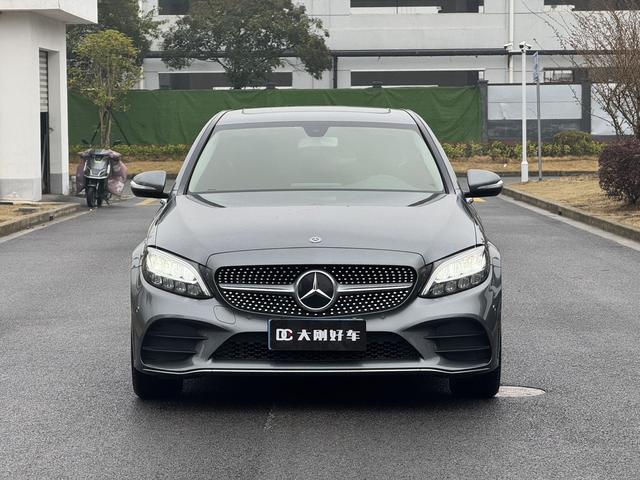 Mercedes-Benz C-Class Модель 2020 года C 200 L Fashion Sports Edition – фото 2