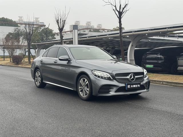 Mercedes-Benz C-Class Модель 2020 года C 200 L Fashion Sports Edition – фото 3