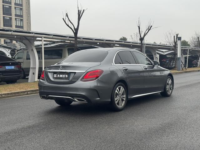 Mercedes-Benz C-Class Модель 2020 года C 200 L Fashion Sports Edition – фото 4