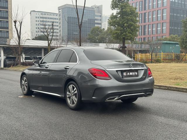 Mercedes-Benz C-Class Модель 2020 года C 200 L Fashion Sports Edition – фото 6