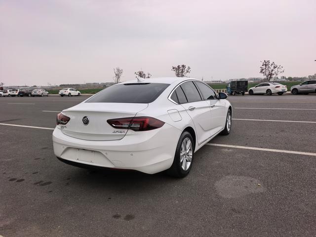 Buick Regal 2019 20T Elite China VI – фото 9