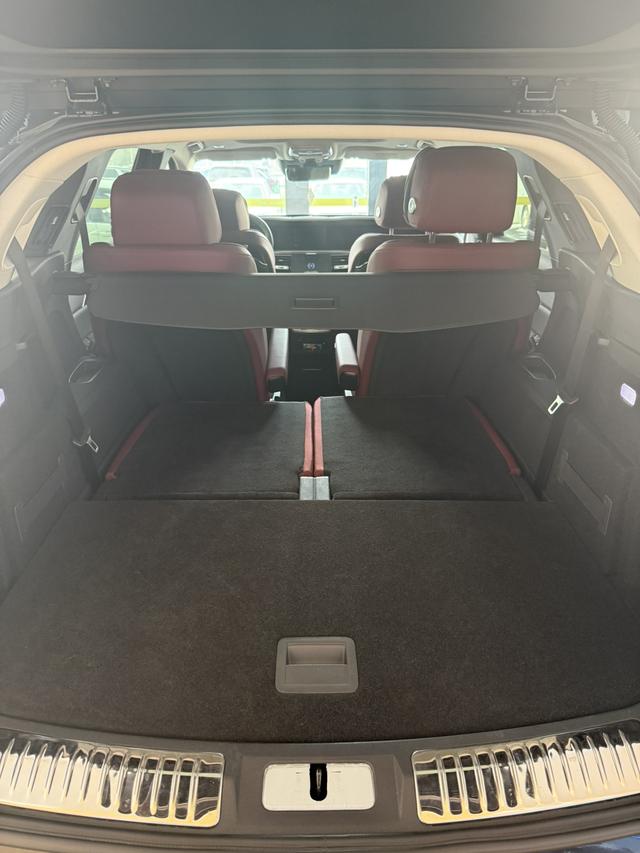 HONGQI E-HS9 2022 690km Flagship Edition 6-Seater – фото 2