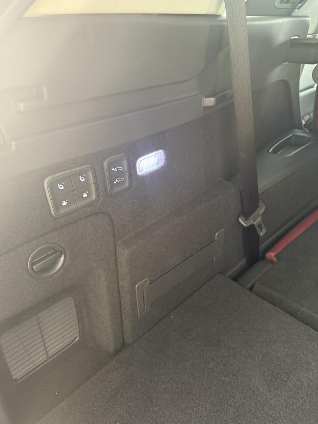 HONGQI E-HS9 2022 690km Flagship Edition 6-Seater – фото 3