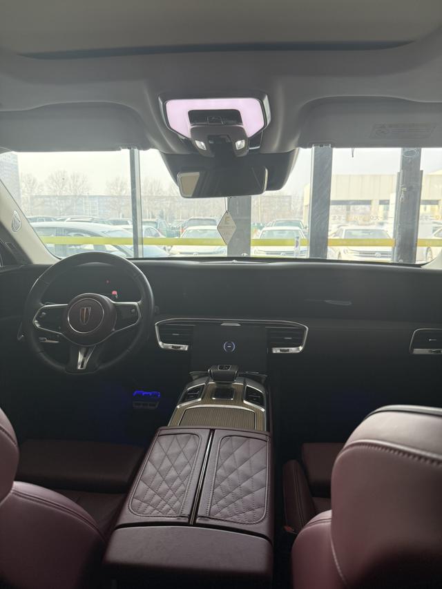 HONGQI E-HS9 2022 690km Flagship Edition 6-Seater – фото 6