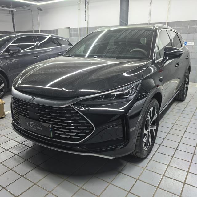 BYD Song PLUS DM 2025 DM-i 160KM Flagship – фото 1
