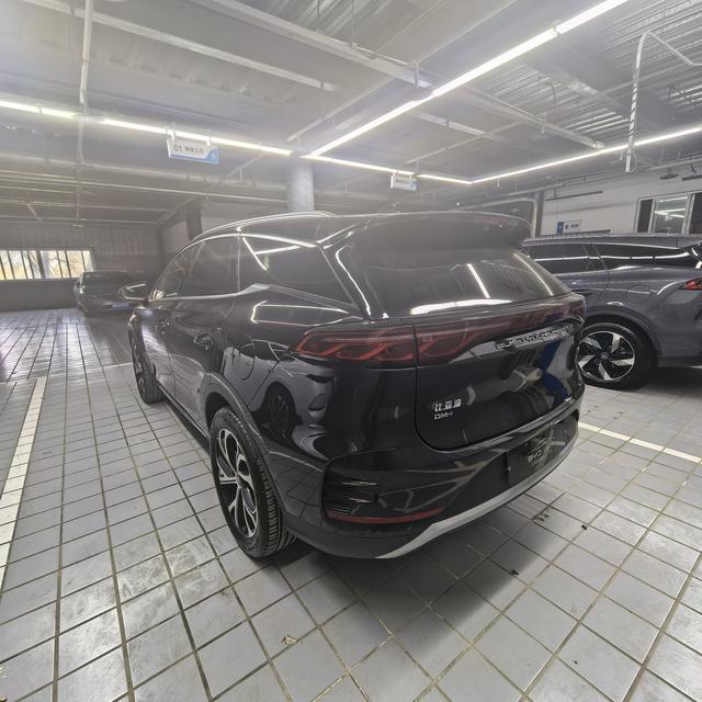 BYD Song PLUS DM 2025 DM-i 160KM Flagship – фото 6