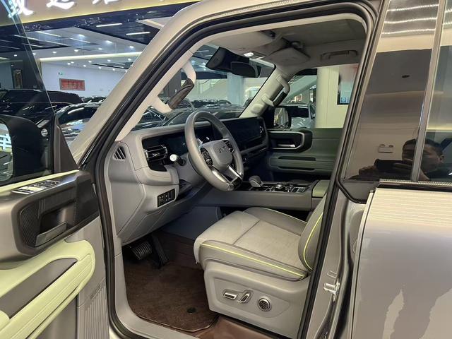 BAIC BJ40 2024 модификация Blade Hero Edition 2.0D автоматическое 4WD Chuan превосходить Compass – фото 6