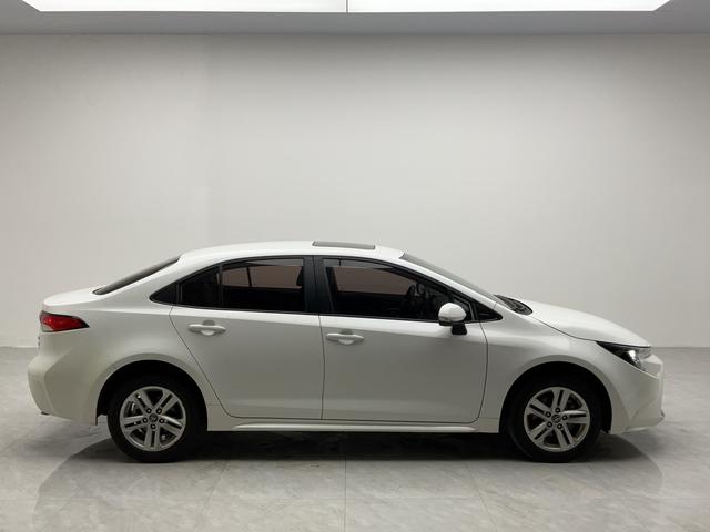 Toyota Levin 2022 185T CVT Luxury – фото 8