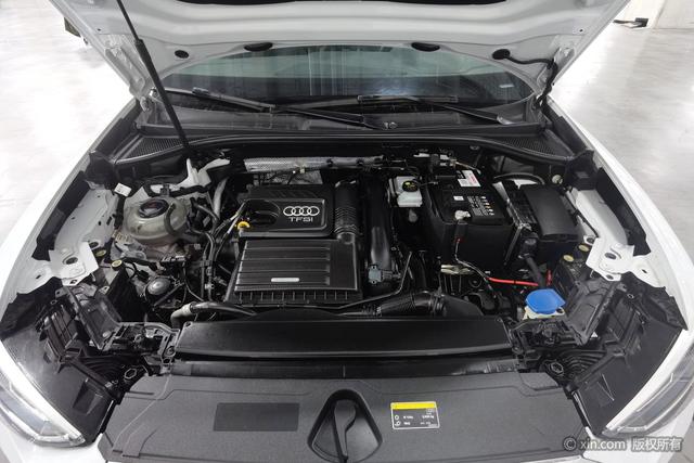 Audi Q3 2019 35 TFSI Advanced Sport – фото 7