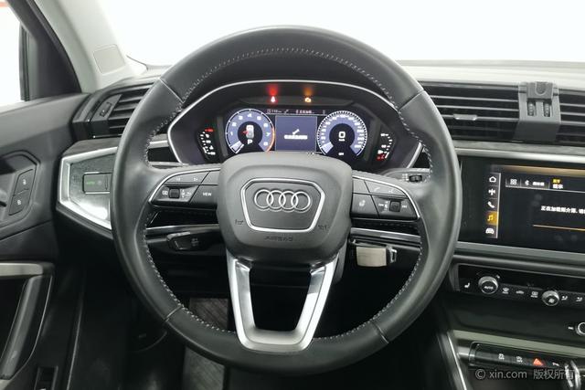 Audi Q3 2019 35 TFSI Advanced Sport – фото 15