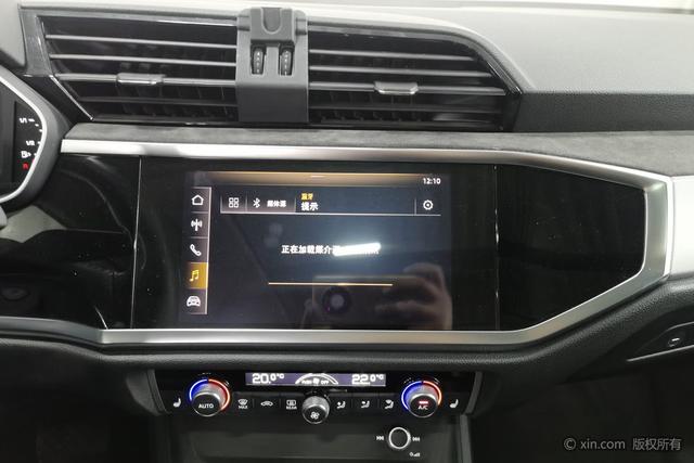 Audi Q3 2019 35 TFSI Advanced Sport – фото 16