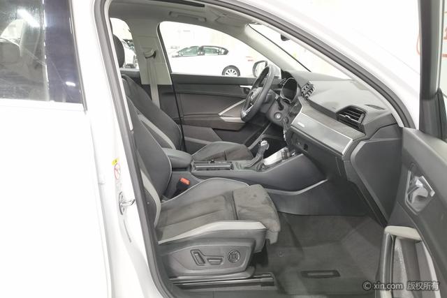 Audi Q3 2019 35 TFSI Advanced Sport – фото 22